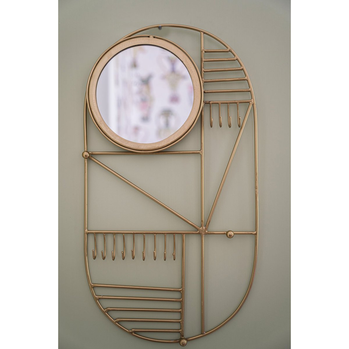De Do I Look Pretty-muurhanger - Messing – Bazar Bizar Living (foto 3 van 5)
