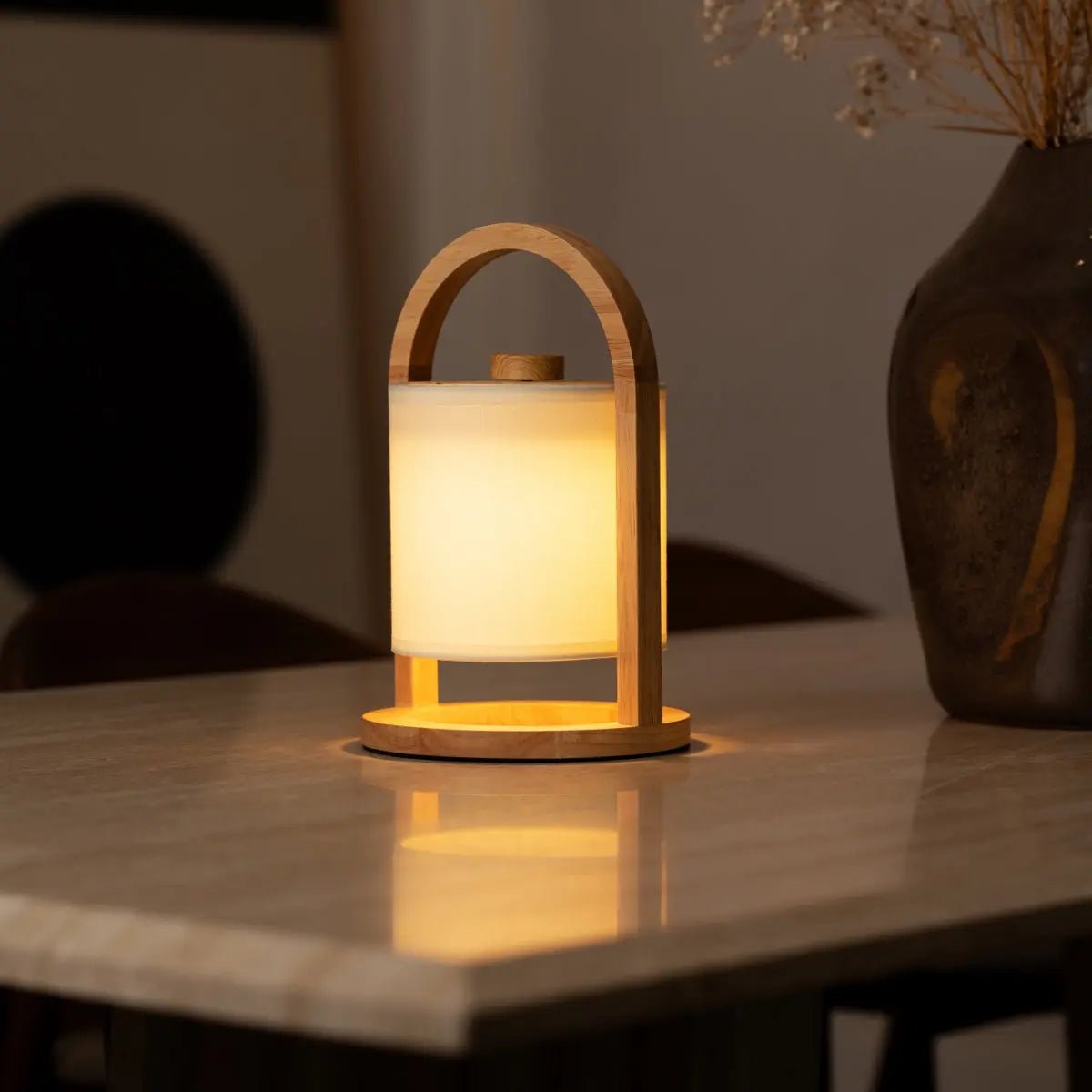 River lichtbruine houten oplaadbare lamp – Tavellio - Amsterdam (foto 9 van 10)