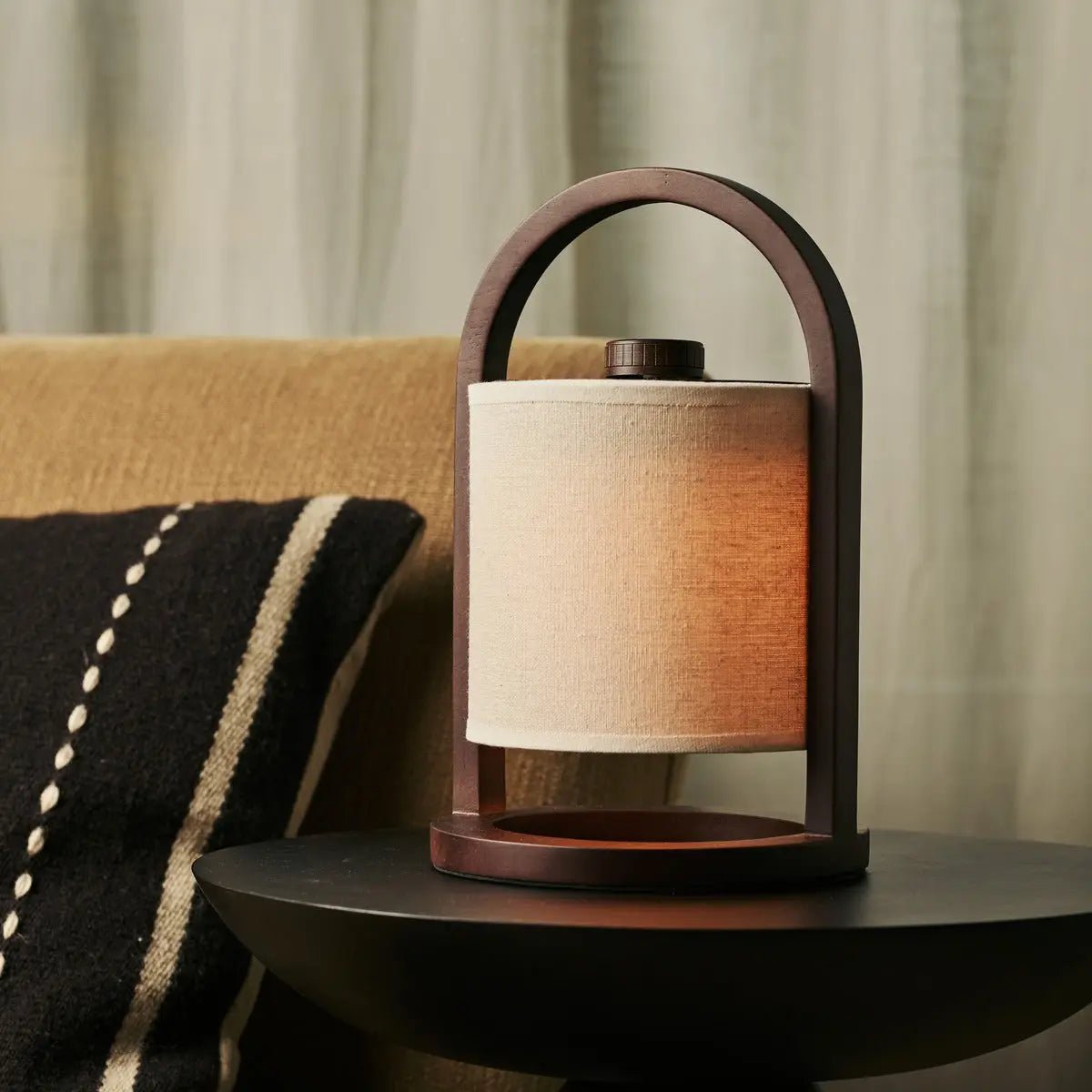 River donkerbruine houten oplaadbare lamp – Tavellio - Amsterdam (foto 11 van 20)