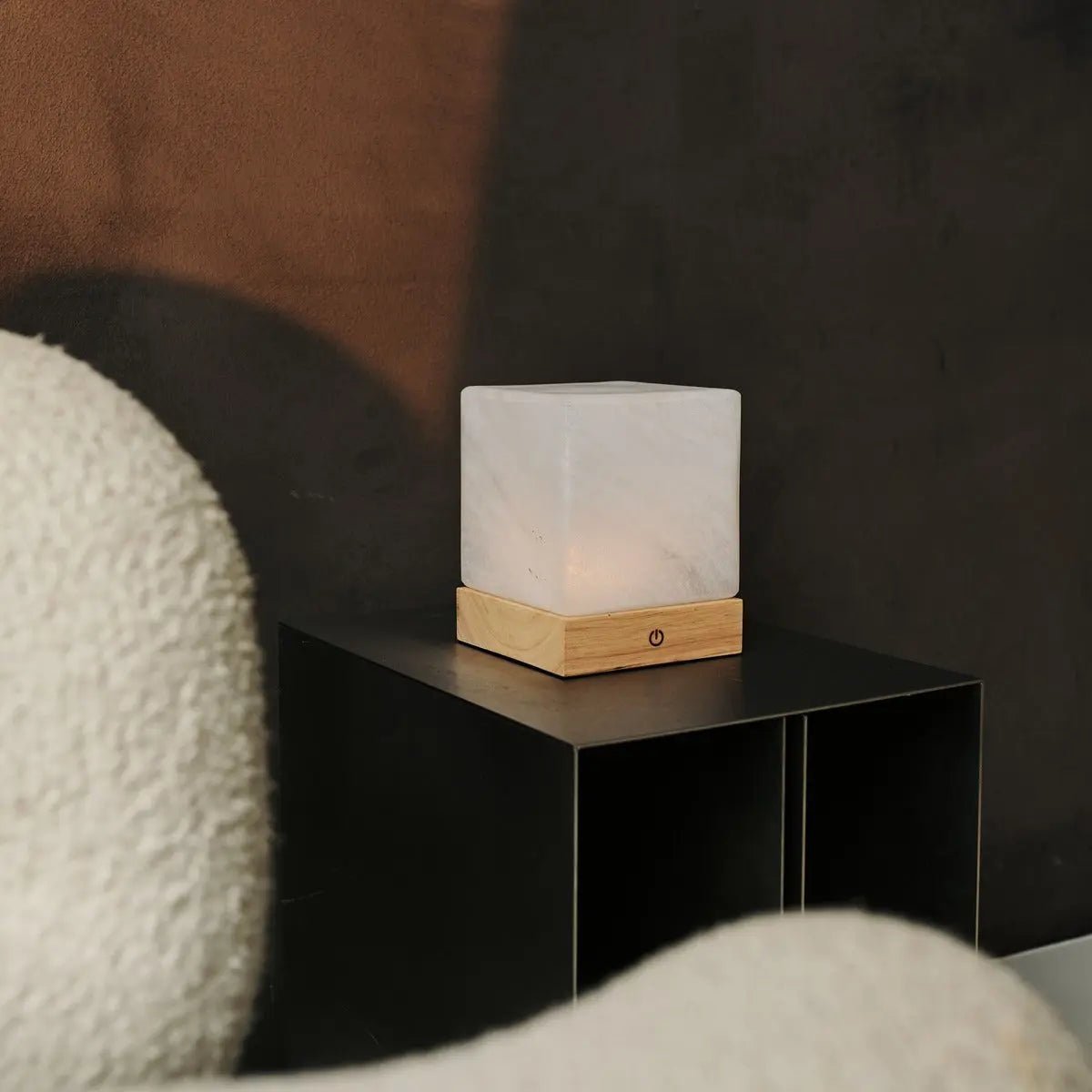 Yce Lichtbruine oplaadbare houten lamp – Tavellio - Amsterdam (foto 13 van 20)