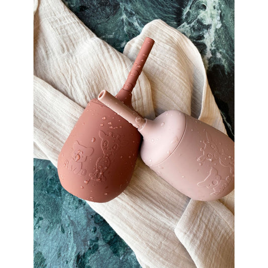 Adita Siliconen Beker met Rietje – Mahonie