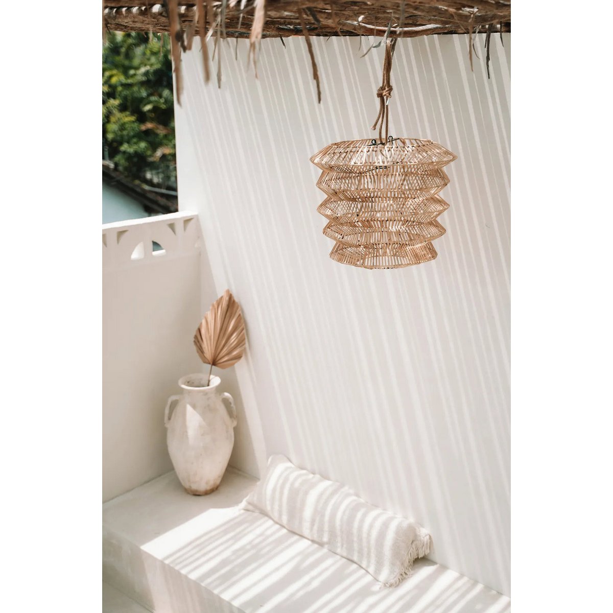 The Oh My Gee Kussenhoes - Crème - 35x100 – Bazar Bizar Living (foto 3 van 7)