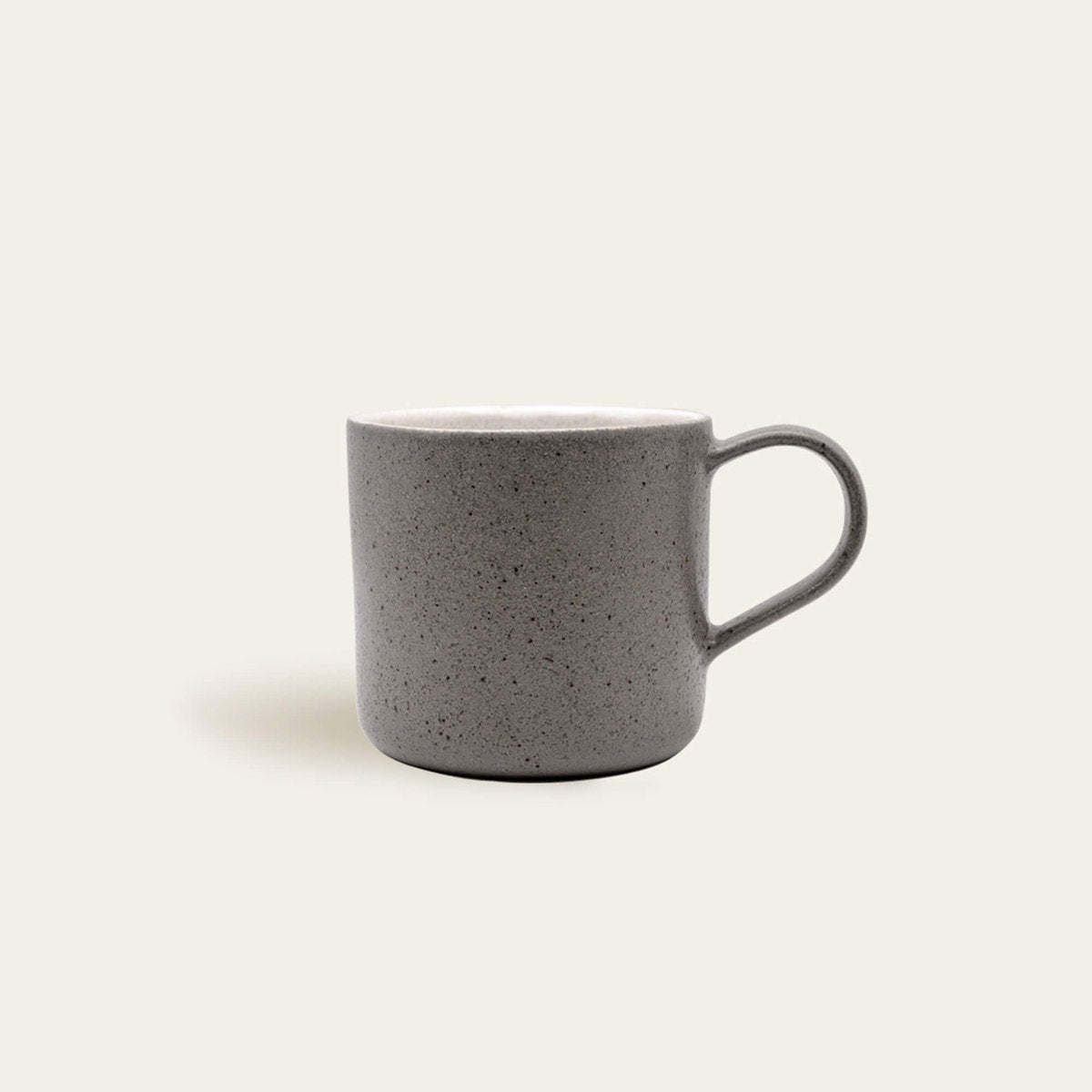 Beker Ddoria – EDDA Stoneware (foto 4 van 10)