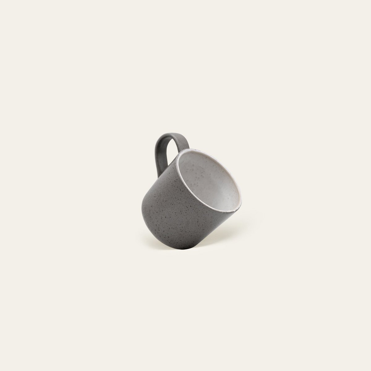 Beker Ddoria – EDDA Stoneware (foto 5 van 10)