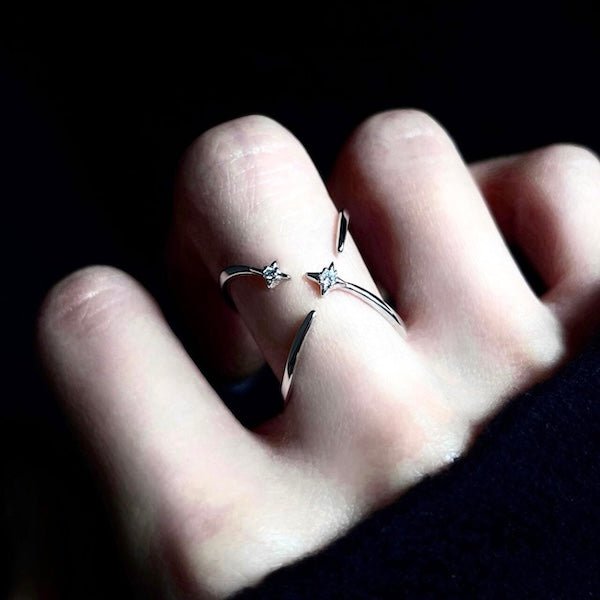 LanLivia Star Trace Ring