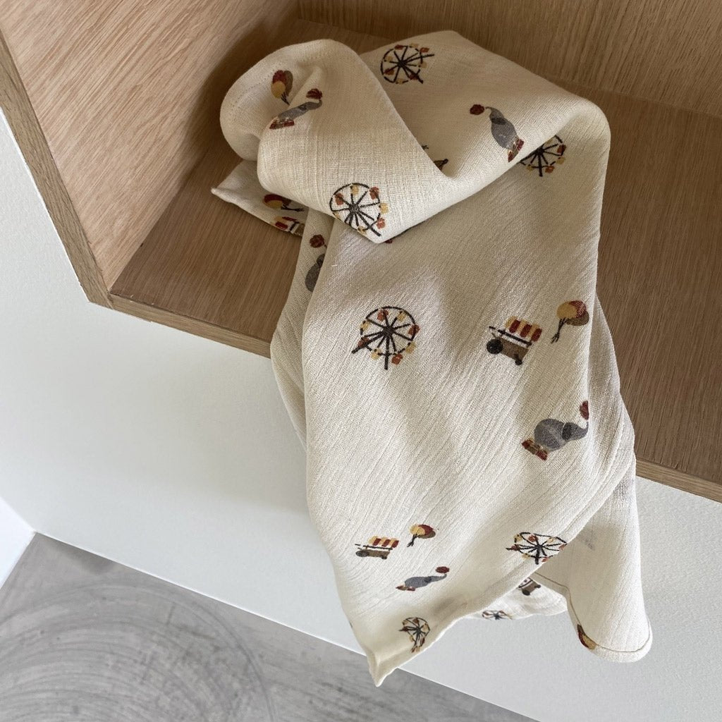 Nuuroo Barri Inbakerdoek Biologisch Mousseline Creme Circus