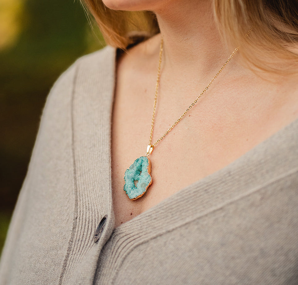 Turquoise Druzy Sprinkle Ketting – kracht & uitstraling