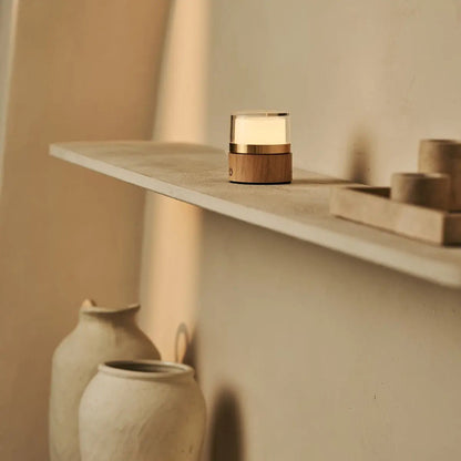 Leo lichtbruine oplaadbare lamp