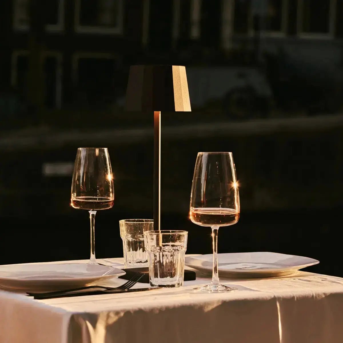 William Mocha Tafellamp - Oplaadbaar met Draadloos Laden – Tavellio - Amsterdam (foto 4 van 19)