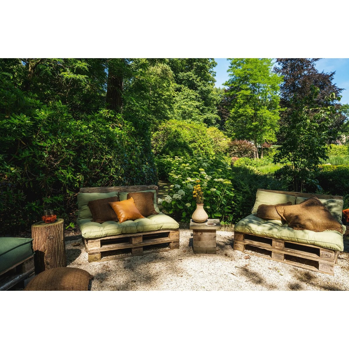 The Oh My Gee Kussenhoes - Bruin - 60x60 – Bazar Bizar Living (foto 3 van 6)