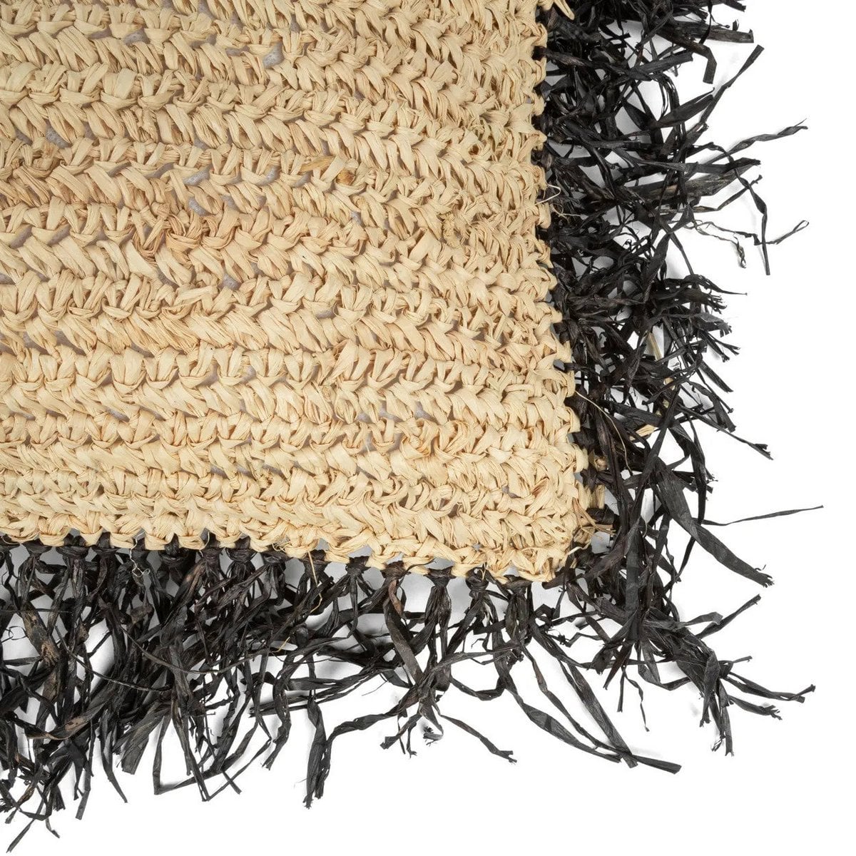 De Raffia Kussenhoes Vierkant - Naturel Zwart - 60x60 – Bazar Bizar Living (foto 5 van 5)