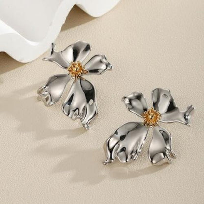 LanLivia Vintage Bloem Oorstekers