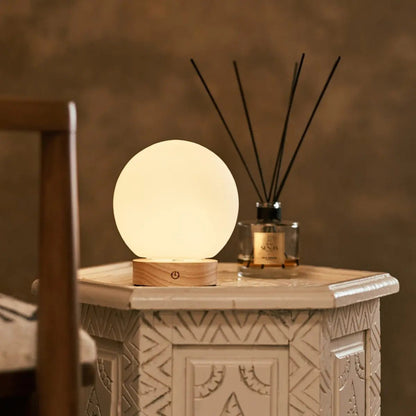 Flore Kleine Lichtbruine Houten Oplaadbare Lamp