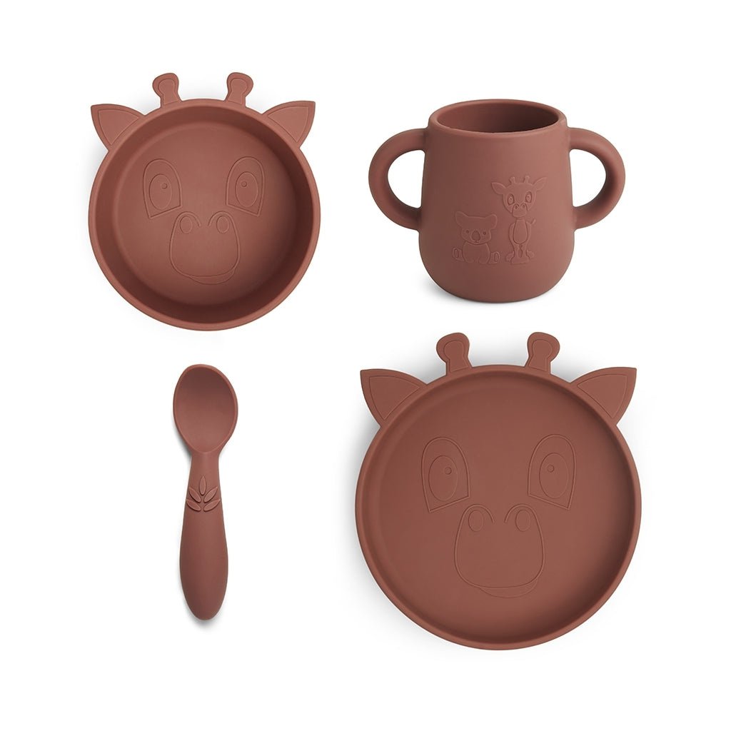Lykke Dinerset 4-Pack Giraffe Mahonie