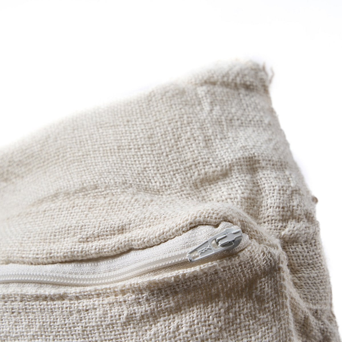 Kussenhoes met linnen draden - Wit naturel – Bazar Bizar Living (foto 6 van 6)