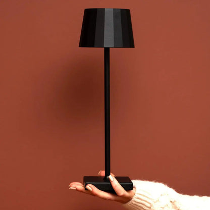 William Black oplaadbare tafellamp
