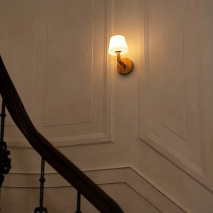 Ted Lichtbruine Houten Oplaadbare Wandlamp