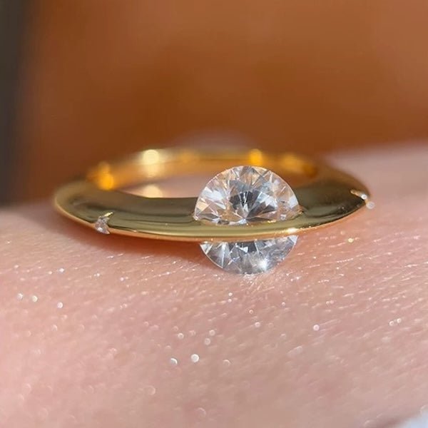 LanLivia Twinkled Star Ring