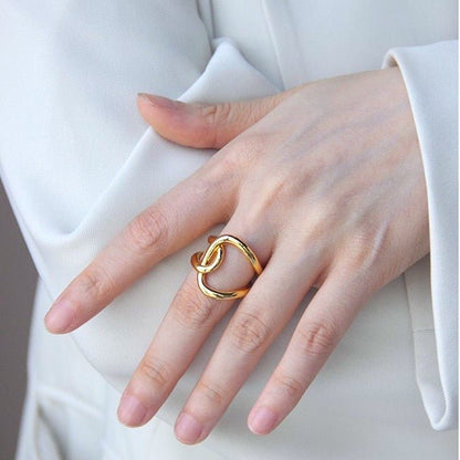 LanLivia Crossover Ring