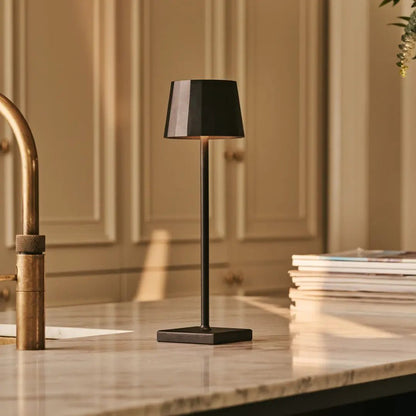 William Black oplaadbare tafellamp