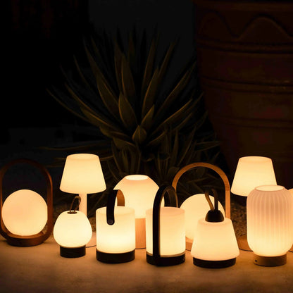Tommy lichtbruine houten oplaadbare tafellamp