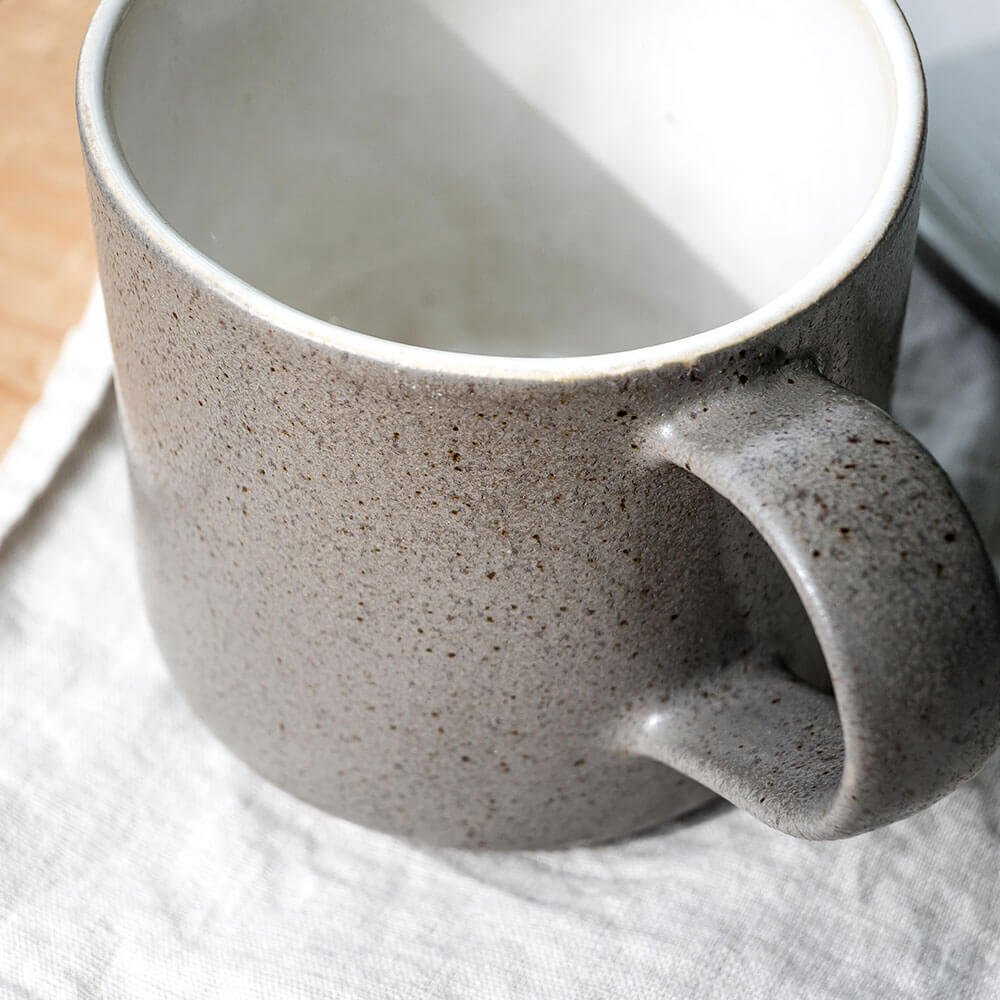 Beker Ddoria – EDDA Stoneware (foto 9 van 10)