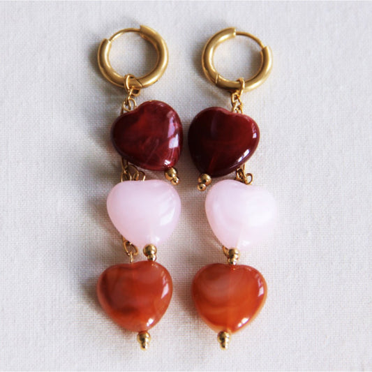 Oorbellen met 3 gekleurde hartjes