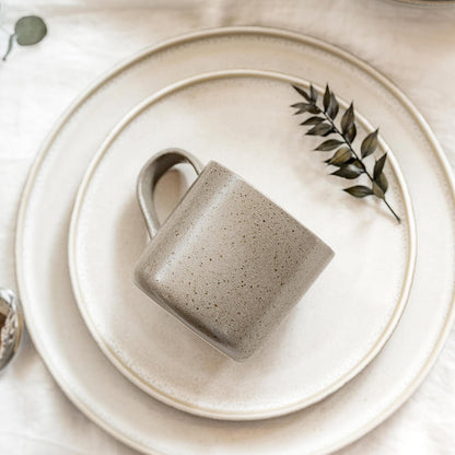 Beker Ddoria – EDDA Stoneware (foto 2 van 10)