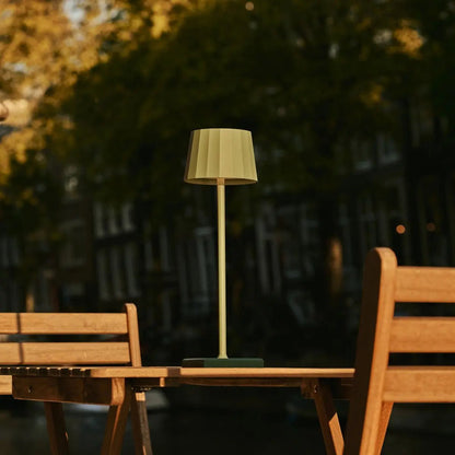 Wouter Saliegroene oplaadbare tafellamp