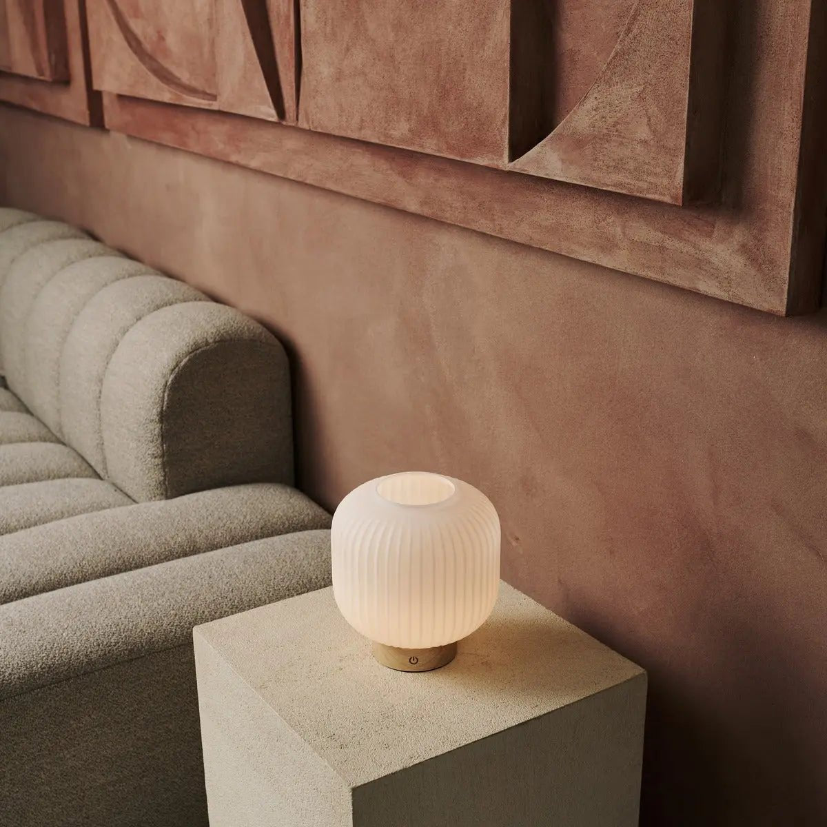 Lyla Lichtbruine Unieke Oplaadbare Lamp – Tavellio - Amsterdam (foto 7 van 14)