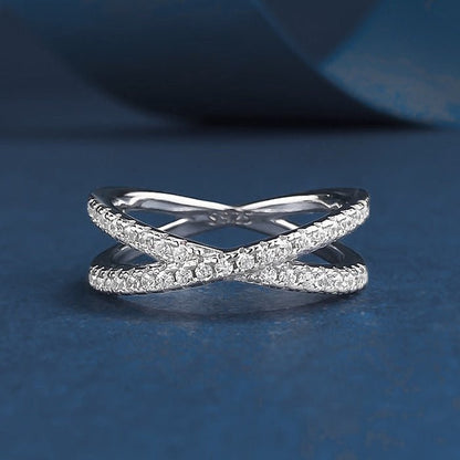 LanLivia Cross Moissanite Ring Verzilverd