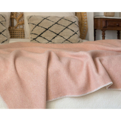 Wollen deken Cuban Sand – MoST Blankets (foto 2 van 2)