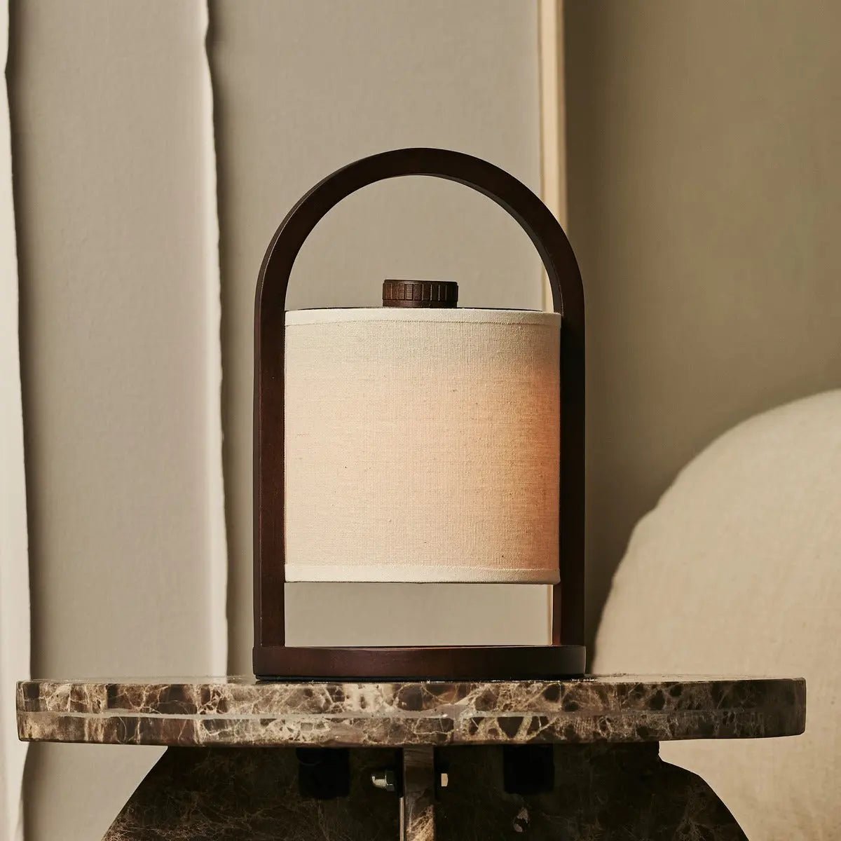 River donkerbruine houten oplaadbare lamp – Tavellio - Amsterdam (foto 14 van 20)