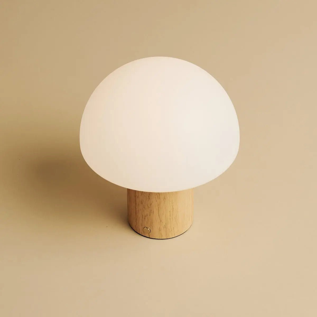 Mia Lichtbruine stijlvolle oplaadbare tafellamp