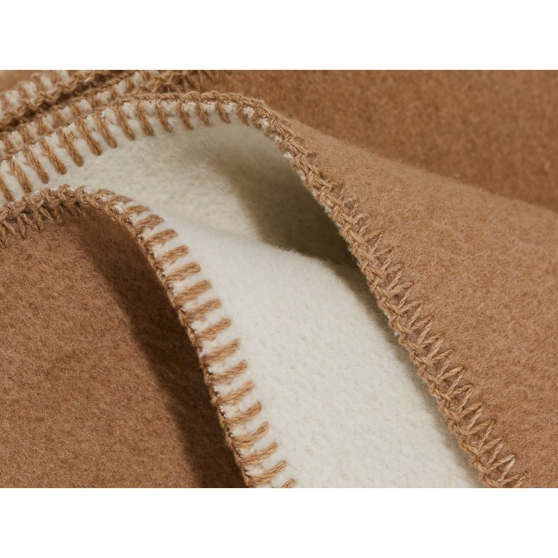 Deken van merinowol Rendeer - beige – MoST Blankets (foto 5 van 5)