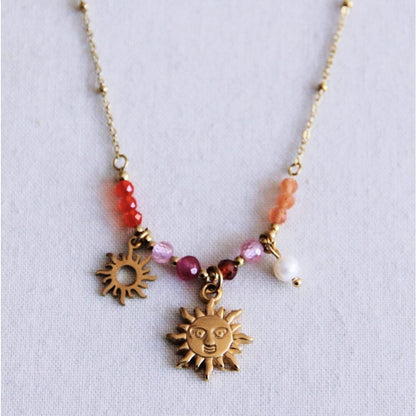 Fijne bedelketting met facetten, zon en parels - roze/rood/oranje