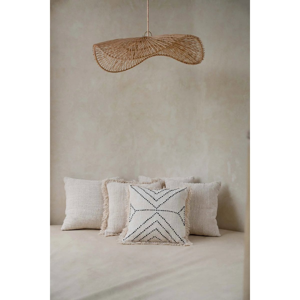 De Tribal Kussenhoes - Natuurlijk Zwart – Bazar Bizar Living (foto 3 van 8)