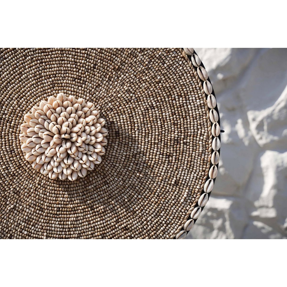 De Schelp Guadeloupe op Standaard - Natuurlijk Wit – Bazar Bizar Living (foto 3 van 8)