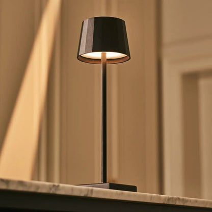 William Black oplaadbare tafellamp