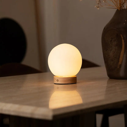 Flore Kleine Lichtbruine Houten Oplaadbare Lamp