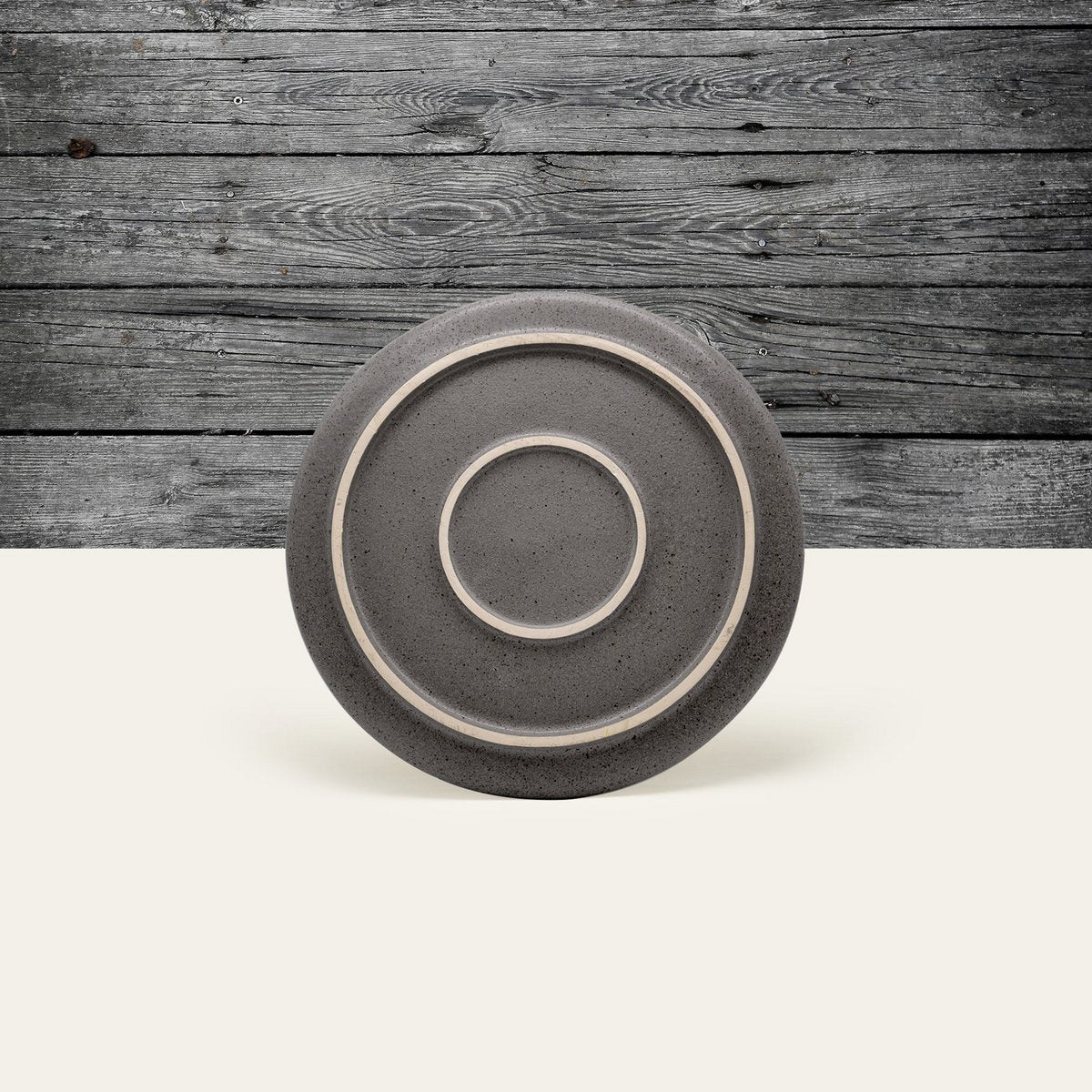 Bord Ddoria klein – EDDA Stoneware (foto 9 van 13)