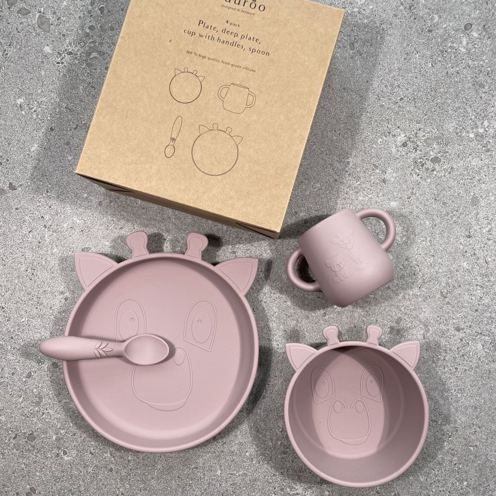 Lykke Dinerset 4-Pack Giraffe Woodrose