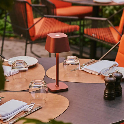Ava bronzen oplaadbare tafellamp