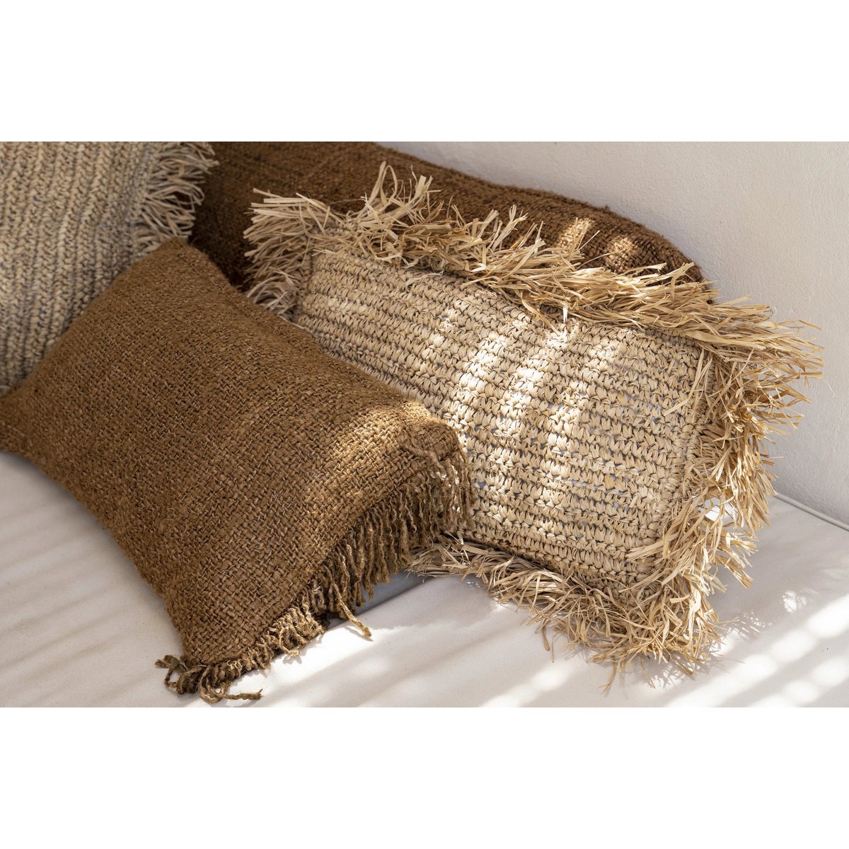 The Oh My Gee Kussenhoes - Bruin - 30x50 – Bazar Bizar Living (foto 2 van 7)