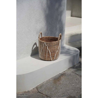 De rechte gestikte macrame -mand - l