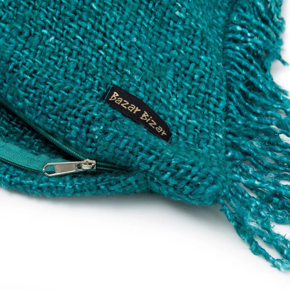 De Oh My Gee Kussenhoes - Aqua - 35x100 – Bazar Bizar Living (foto 5 van 7)