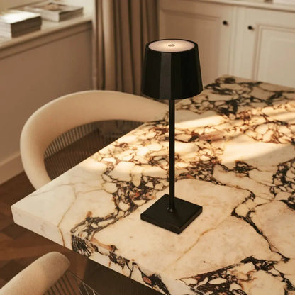 William Black oplaadbare tafellamp