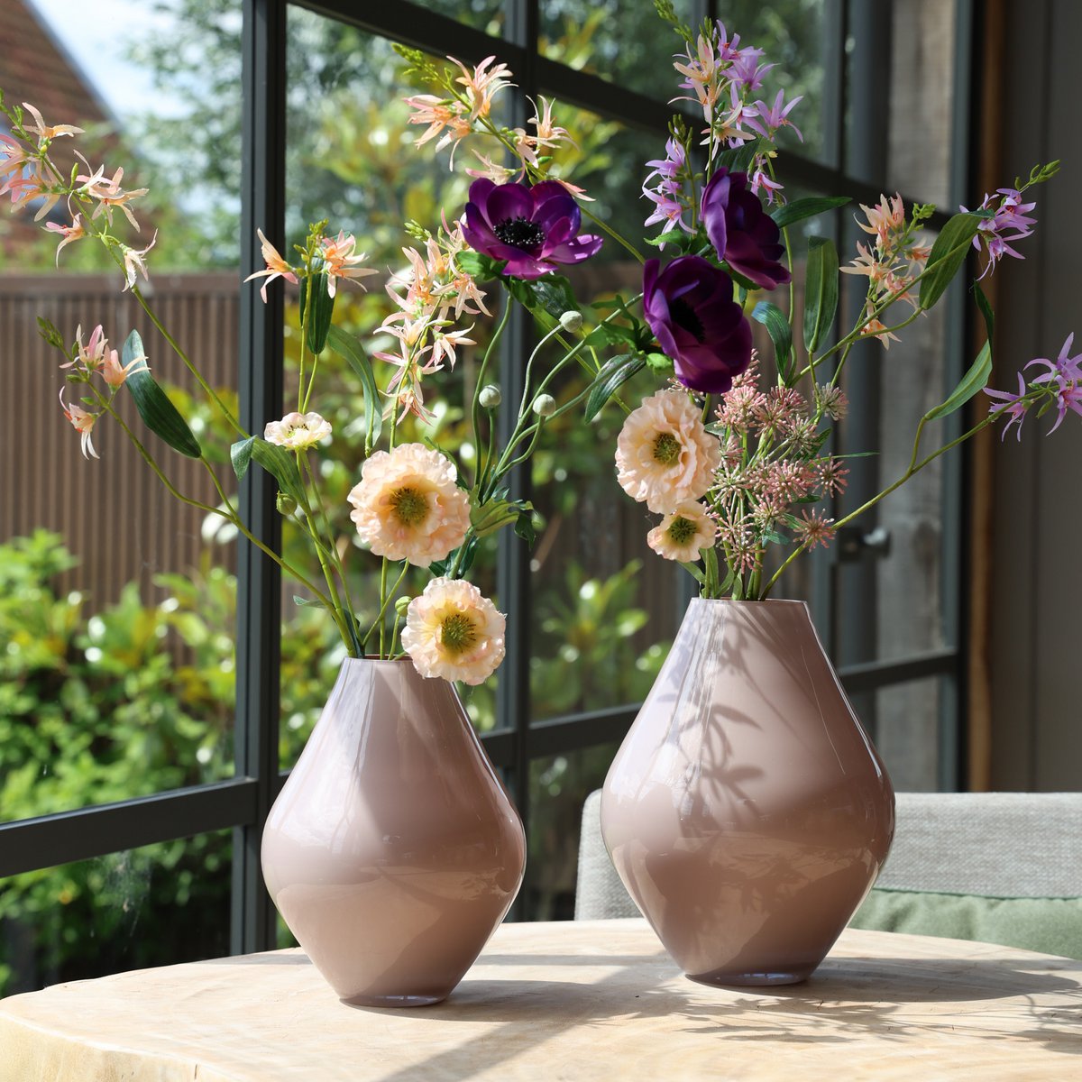 Vaas - Lesse metallic pastel pink – Vase The World (foto 7 van 7)