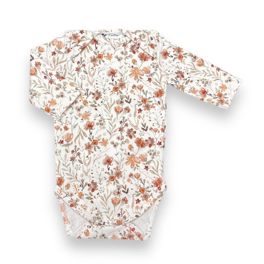 Rompertje Lange Mouw Ruffle Water Flower