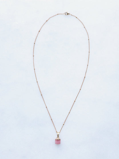 Roze Chalcedoon Ketting – rust & zachtheid